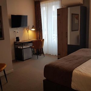 Deluxe Zimmer mit Kingsize-Bett